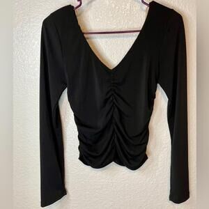 Velvet Torch rounched black long sleeve stretchy crop top size Large whimsigoth